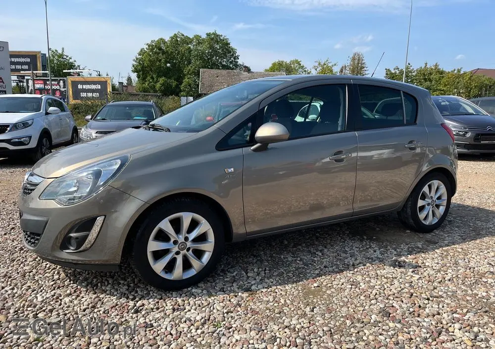 OPEL Corsa 1.4 16V Active