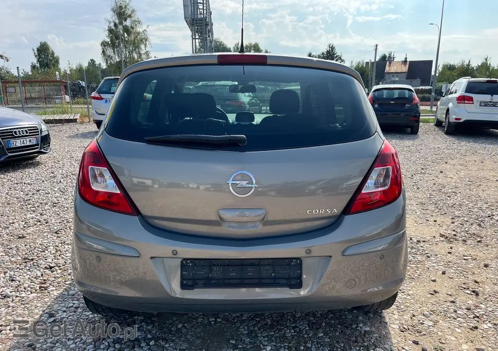 OPEL Corsa 1.4 16V Active