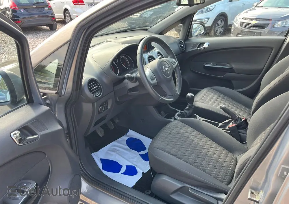 OPEL Corsa 1.4 16V Active