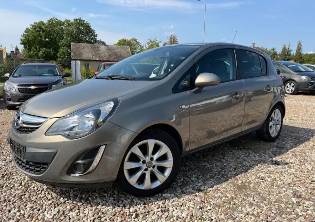 OPEL Corsa 1.4 16V Active