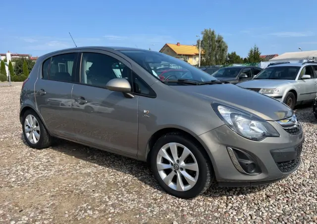 OPEL Corsa 1.4 16V Active