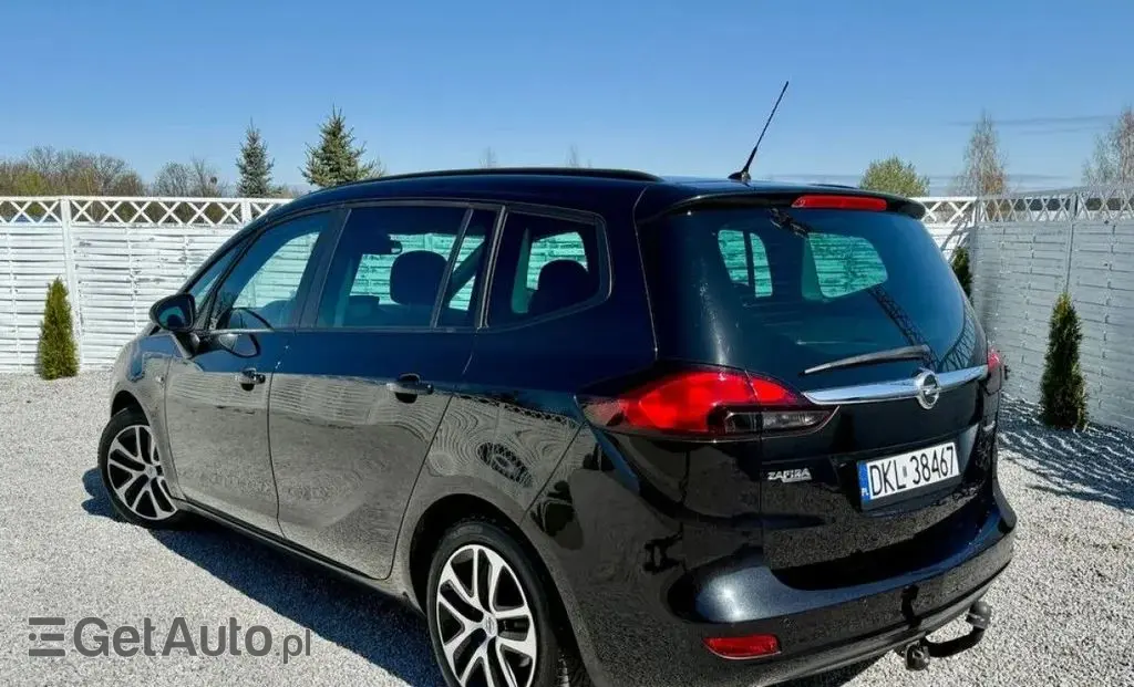 OPEL Zafira 