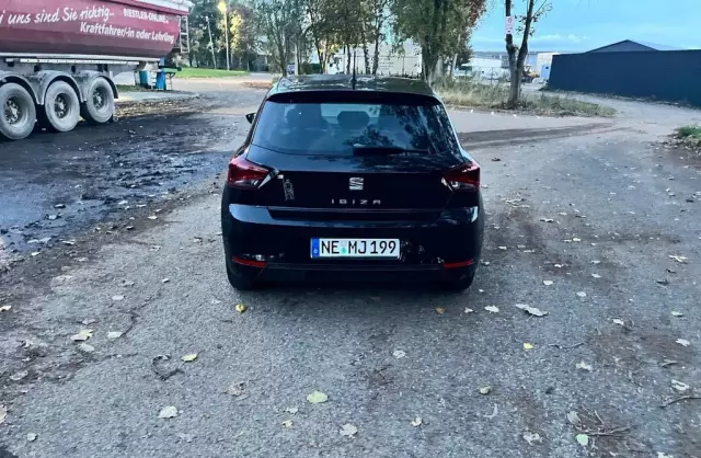 SEAT Ibiza 
