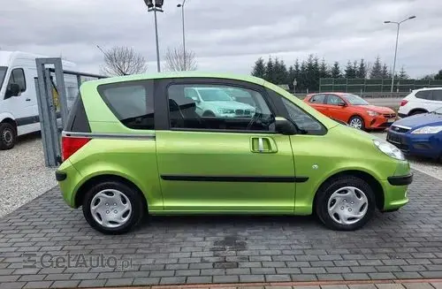 PEUGEOT 1007 