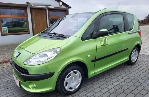 PEUGEOT 1007 