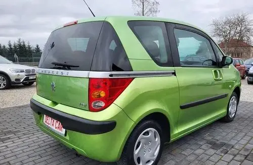 PEUGEOT 1007 