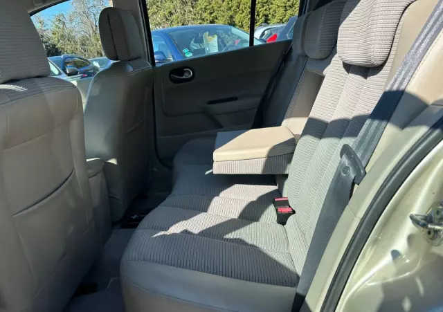 RENAULT Megane II 1.6 Confort Authentique