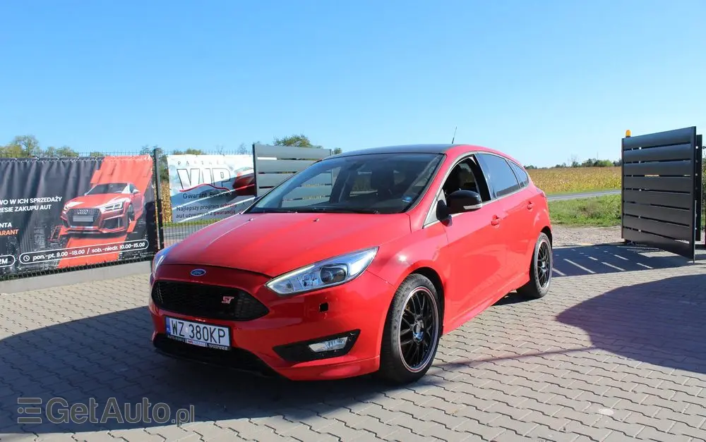 FORD Focus 1.5 EcoBoost Start-Stopp-System ST-Line