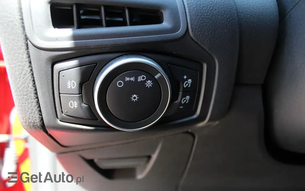 FORD Focus 1.5 EcoBoost Start-Stopp-System ST-Line