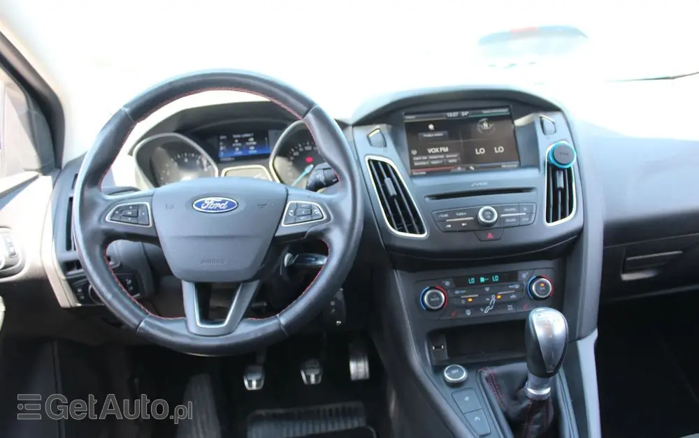 FORD Focus 1.5 EcoBoost Start-Stopp-System ST-Line