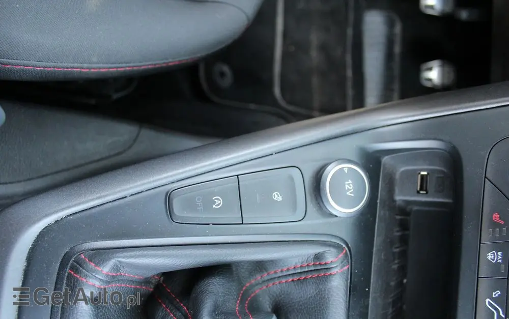 FORD Focus 1.5 EcoBoost Start-Stopp-System ST-Line