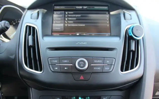 FORD Focus 1.5 EcoBoost Start-Stopp-System ST-Line