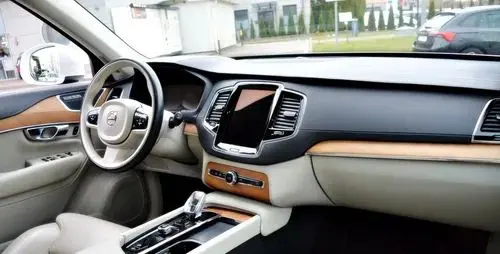 VOLVO Xc 90 