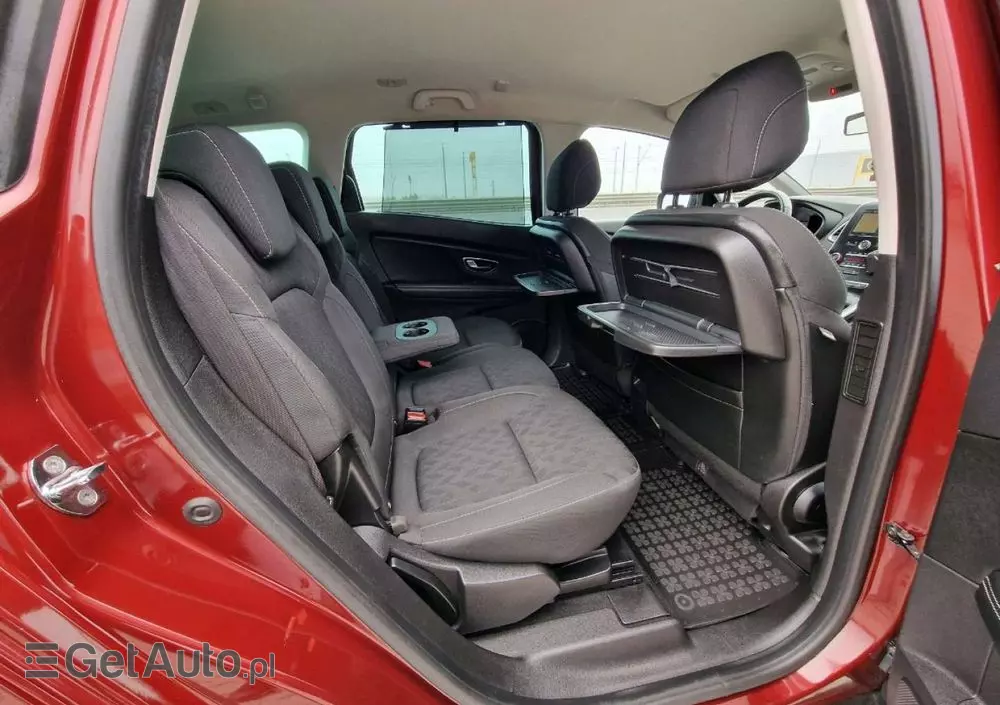RENAULT Grand Scenic 