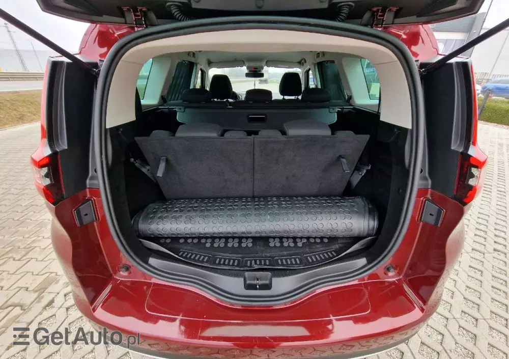 RENAULT Grand Scenic 