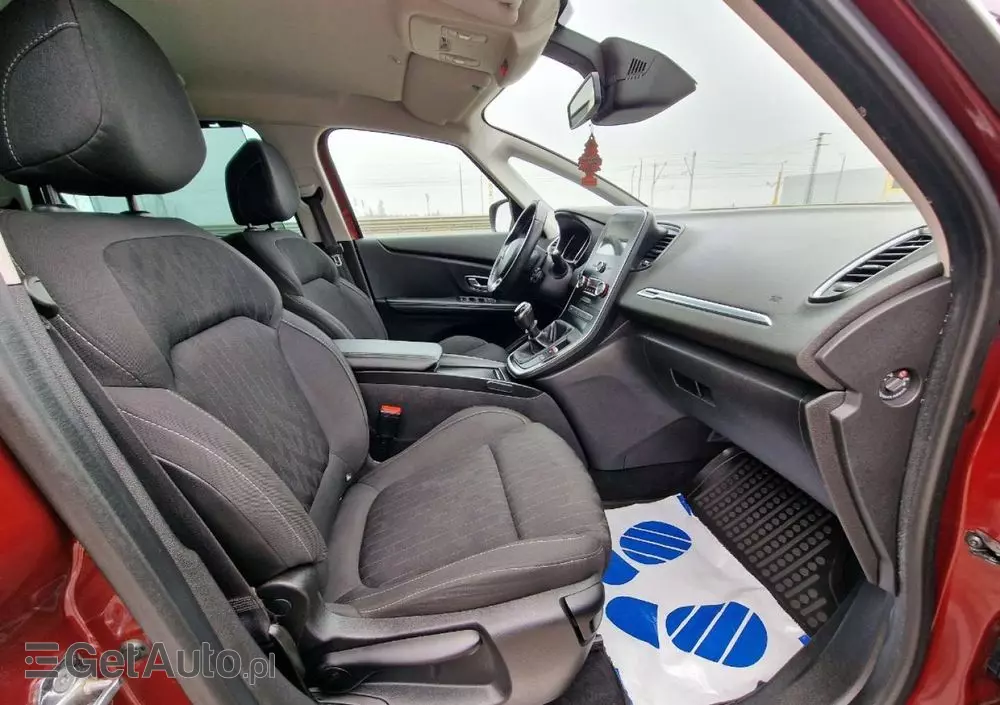 RENAULT Grand Scenic 