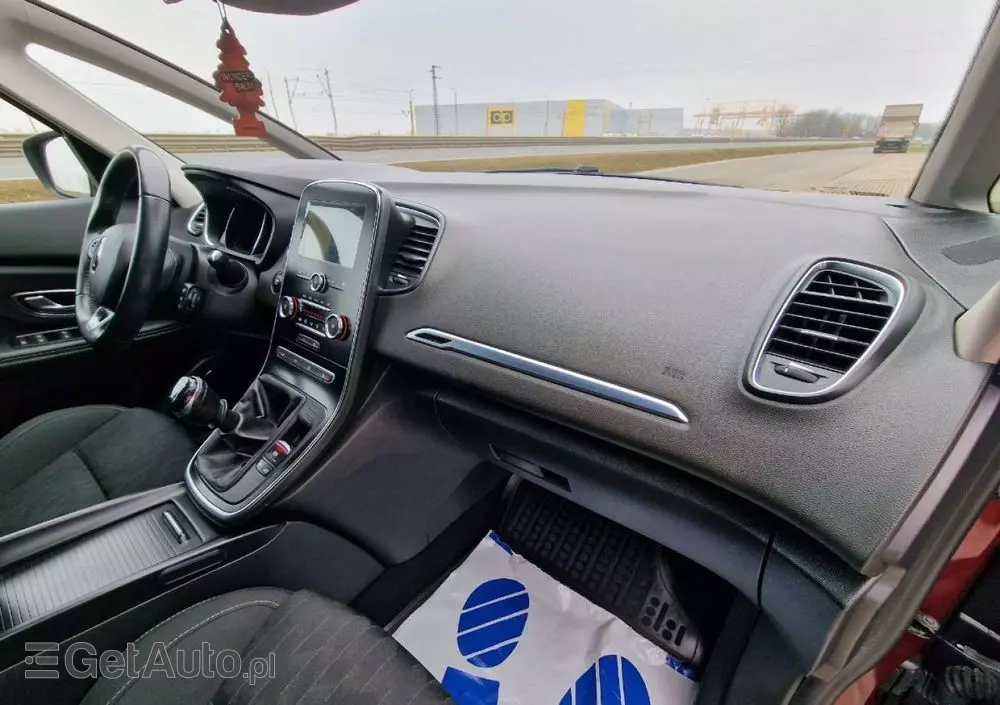 RENAULT Grand Scenic 