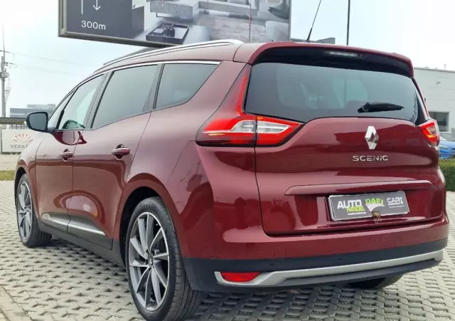 RENAULT Grand Scenic 