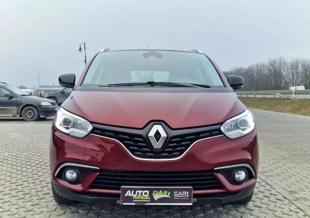 RENAULT Grand Scenic 