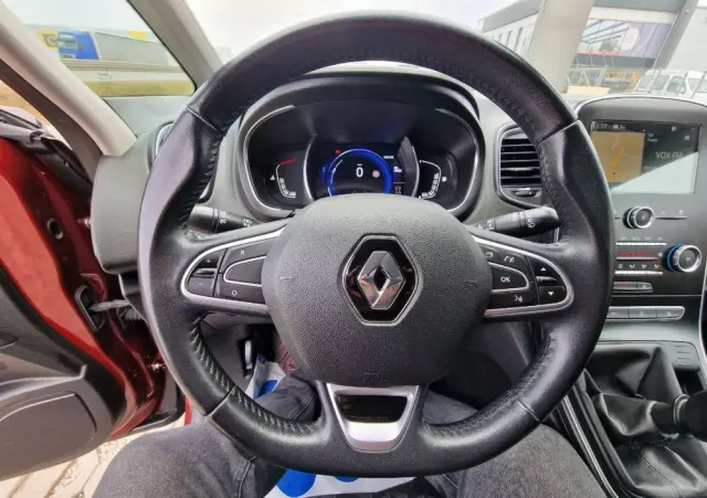 RENAULT Grand Scenic 