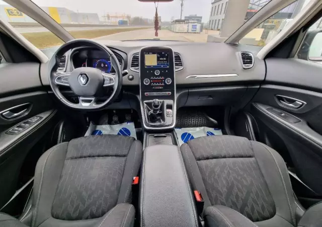 RENAULT Grand Scenic 