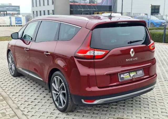 RENAULT Grand Scenic 