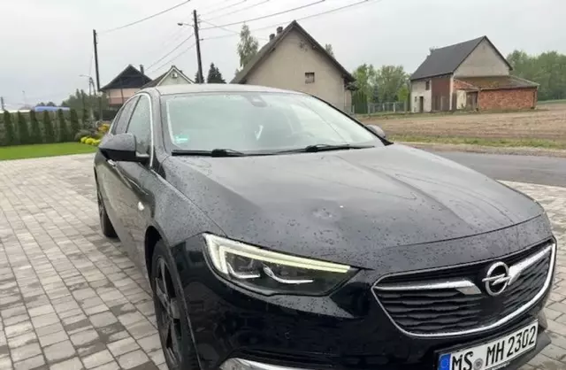 OPEL Insignia 