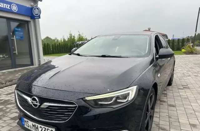 OPEL Insignia 