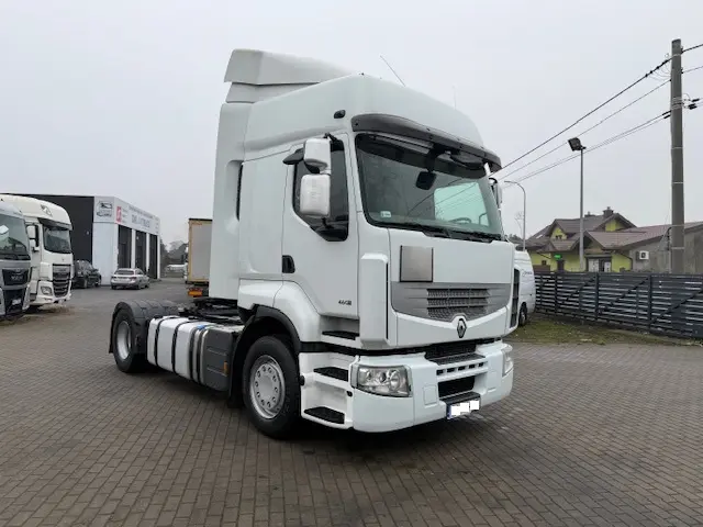 RENAULT Premium 