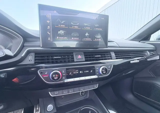 AUDI A5 Sportback 45 TFSI quattro S tronic S line business