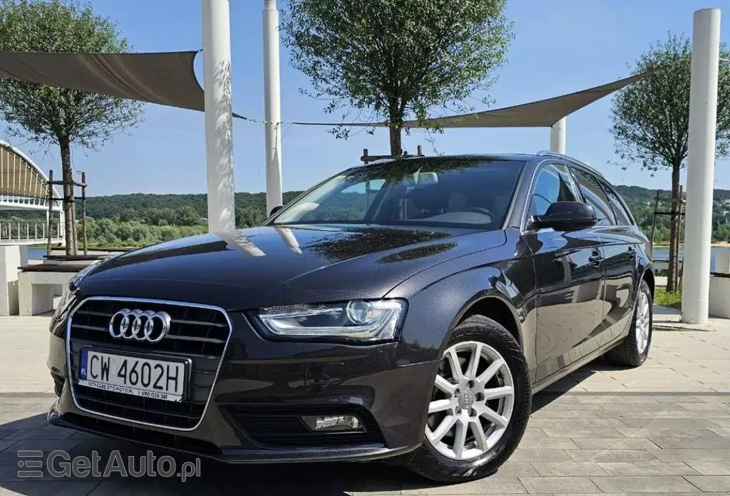 AUDI A4 