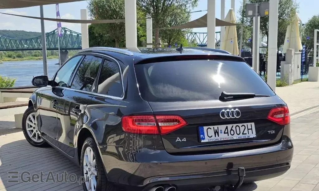 AUDI A4 