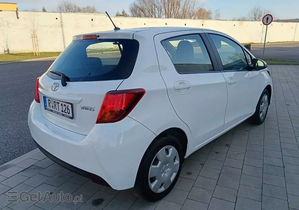 TOYOTA Yaris 1.33 Business Edition