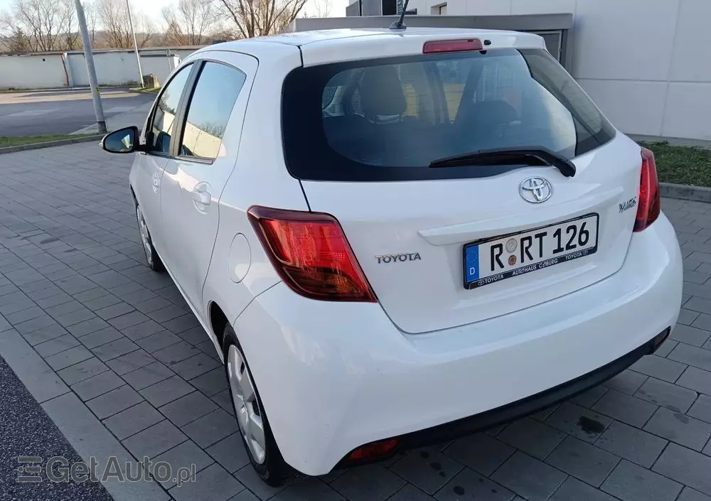 TOYOTA Yaris 1.33 Business Edition
