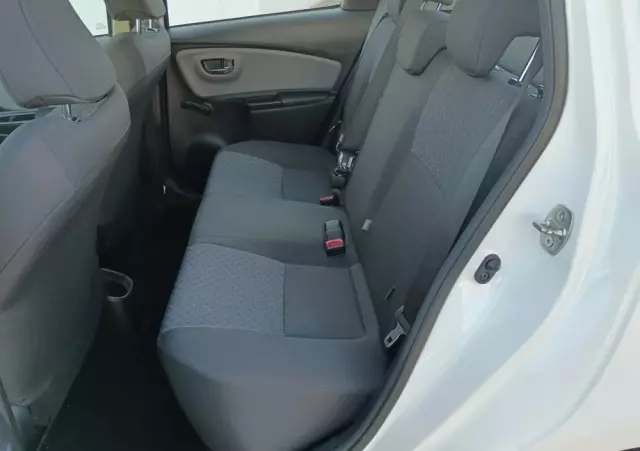 TOYOTA Yaris 1.33 Business Edition