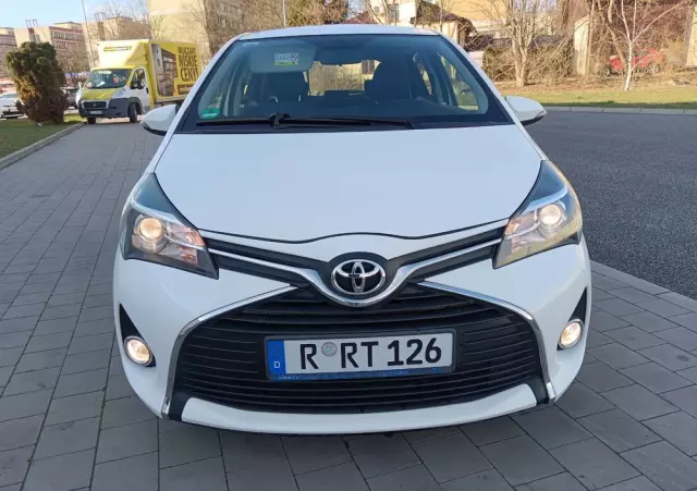 TOYOTA Yaris 1.33 Business Edition