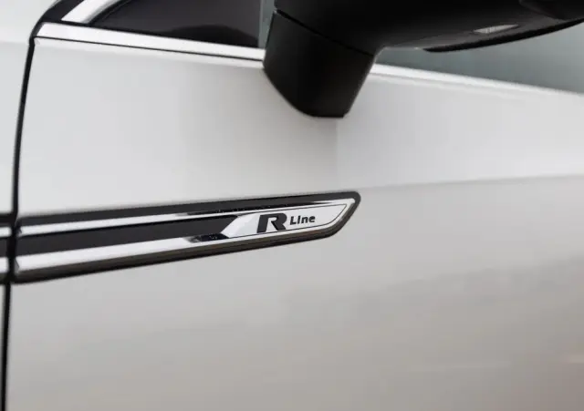 VOLKSWAGEN Arteon 2.0 TDI SCR DSG R-Line Edition