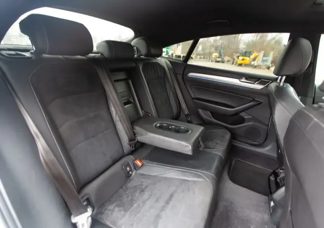 VOLKSWAGEN Arteon 2.0 TDI SCR DSG R-Line Edition