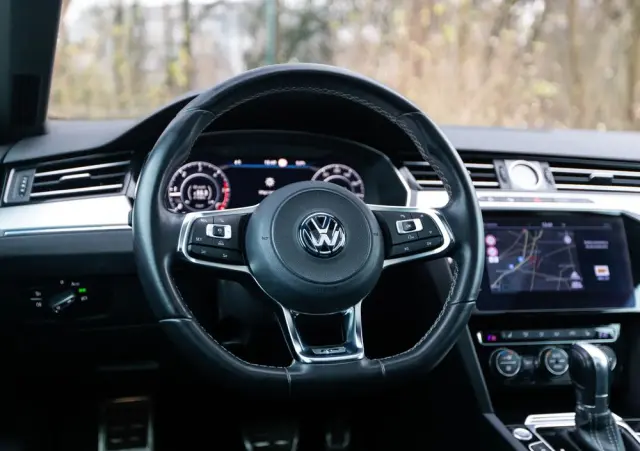 VOLKSWAGEN Arteon 2.0 TDI SCR DSG R-Line Edition