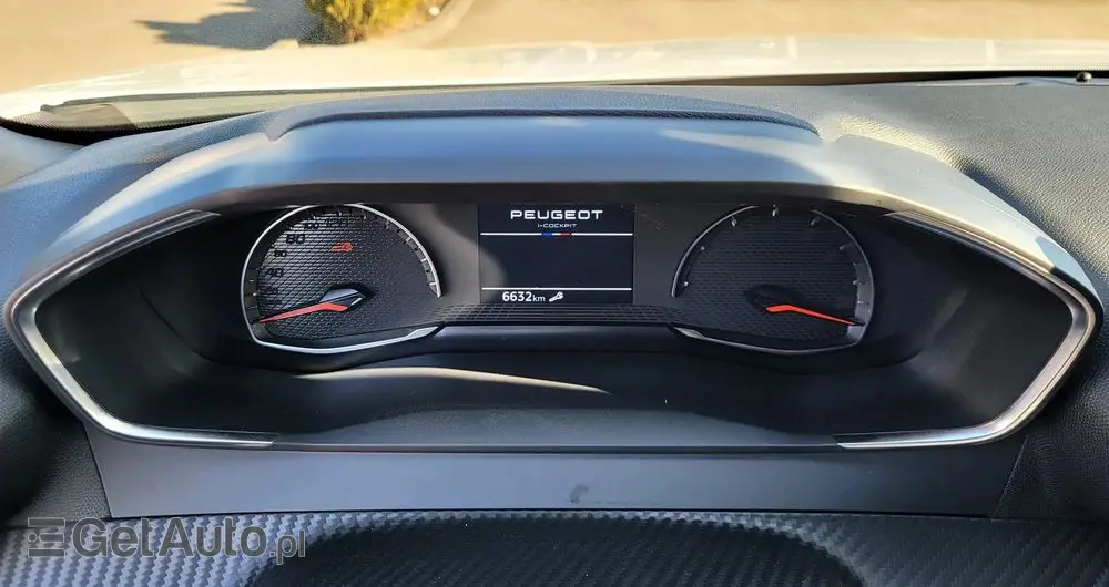 PEUGEOT 2008 PureTech 100 Active S&S BVM6