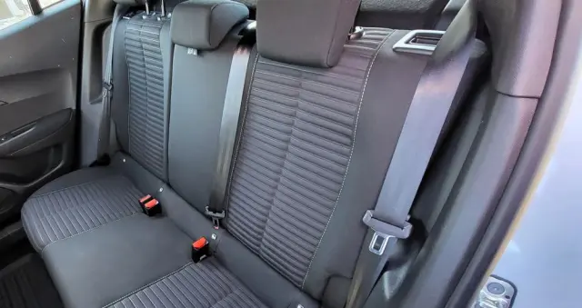 PEUGEOT 2008 PureTech 100 Active S&S BVM6