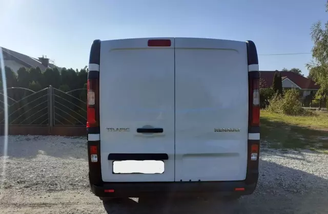 RENAULT Trafic 