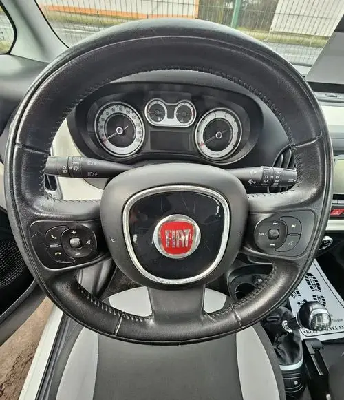 FIAT 500L 