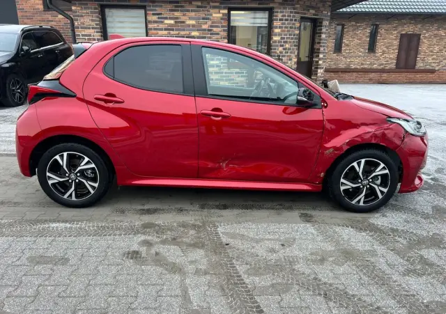 TOYOTA Yaris 1.5 VVT-i Comfort
