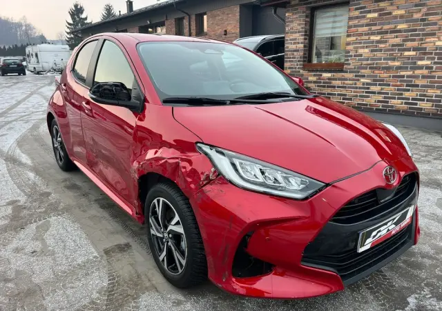 TOYOTA Yaris 1.5 VVT-i Comfort
