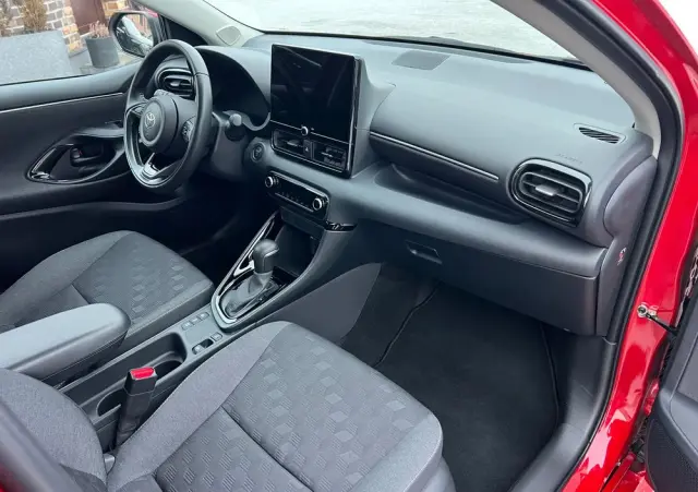 TOYOTA Yaris 1.5 VVT-i Comfort