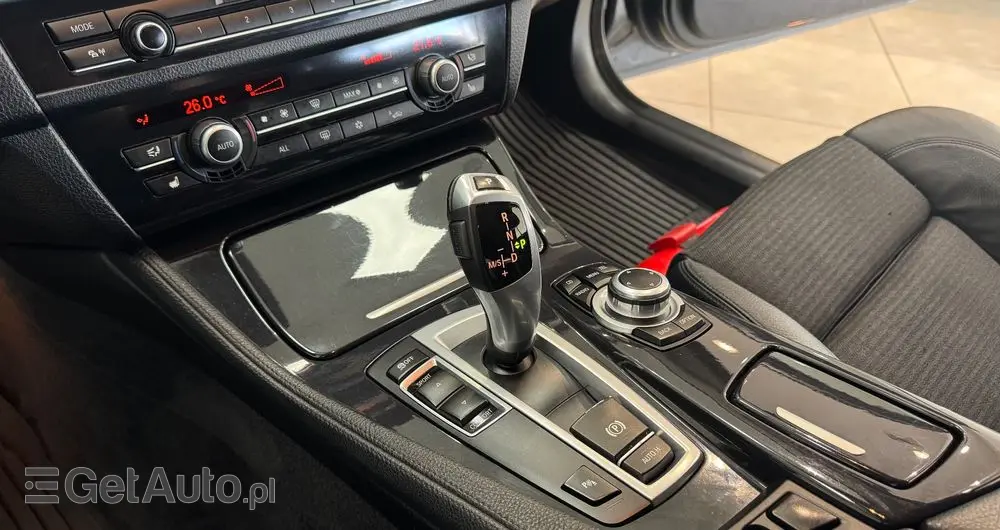 BMW Seria 5 520d