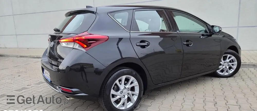 TOYOTA Auris 1.2 Turbo Edition-S