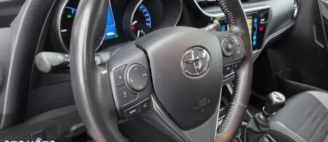 TOYOTA Auris 1.2 Turbo Edition-S
