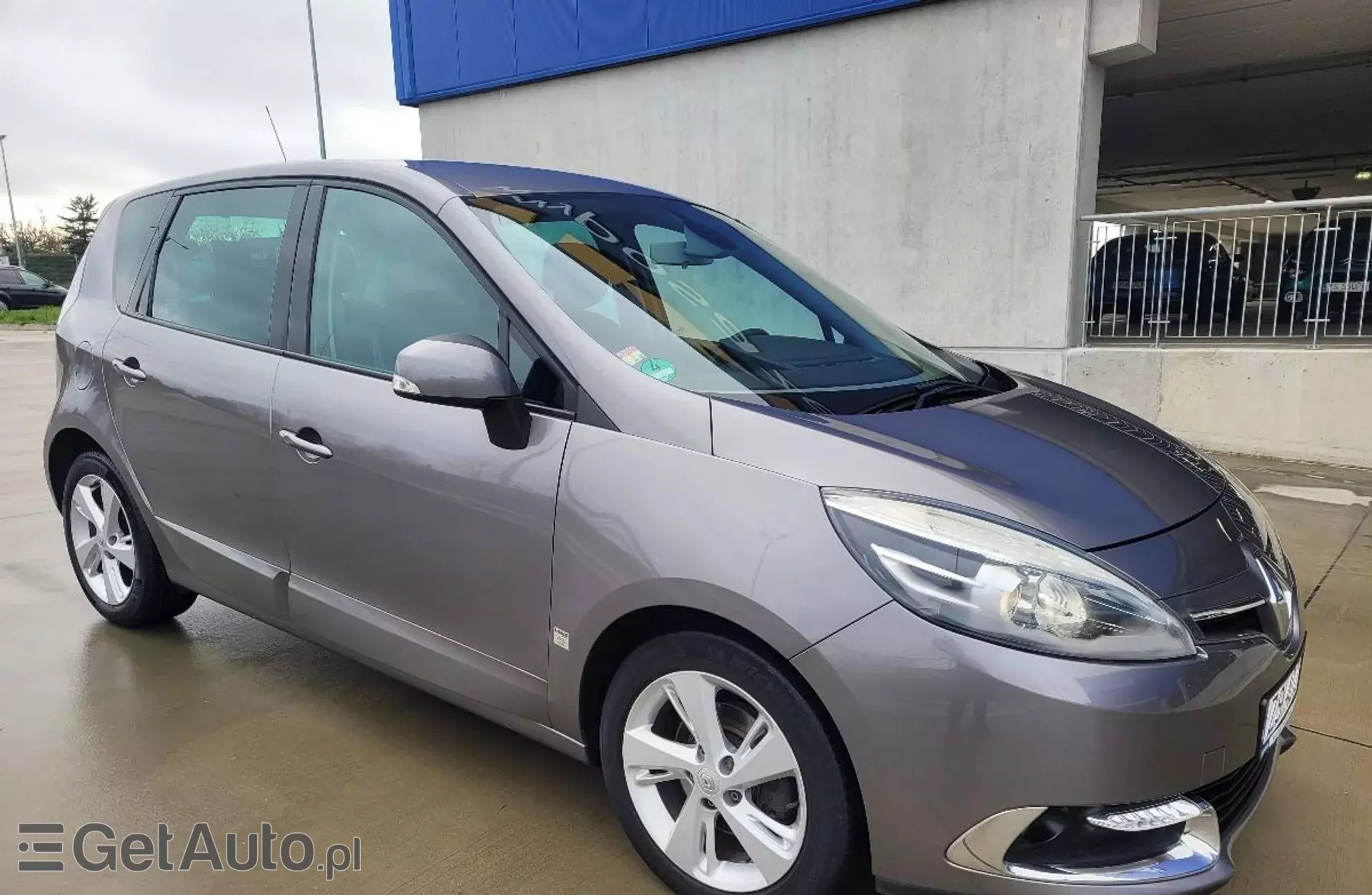 RENAULT Scenic 